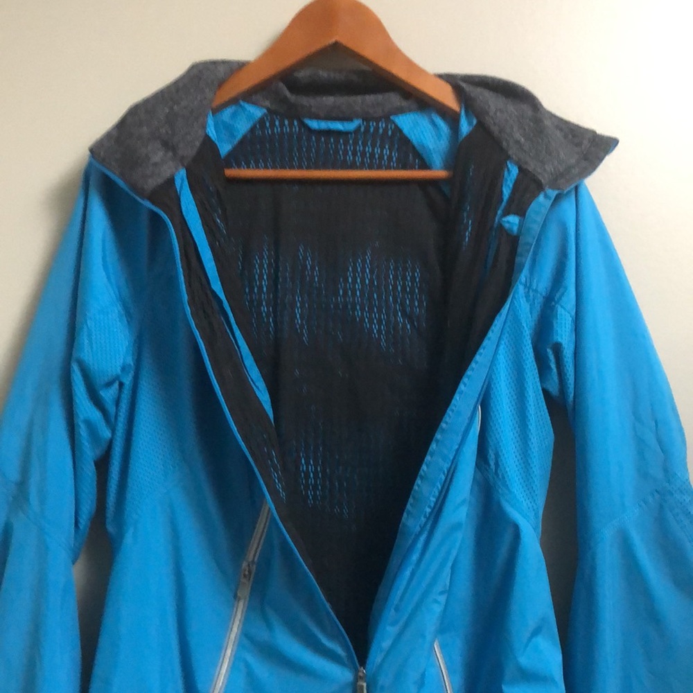 Lululemon jacket - Picture 5 of 5